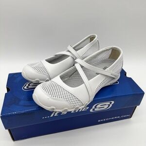 Skechers Comfort Mary Jane Shoes White Bikers Sightsee Womens Sz 8.5. Vented